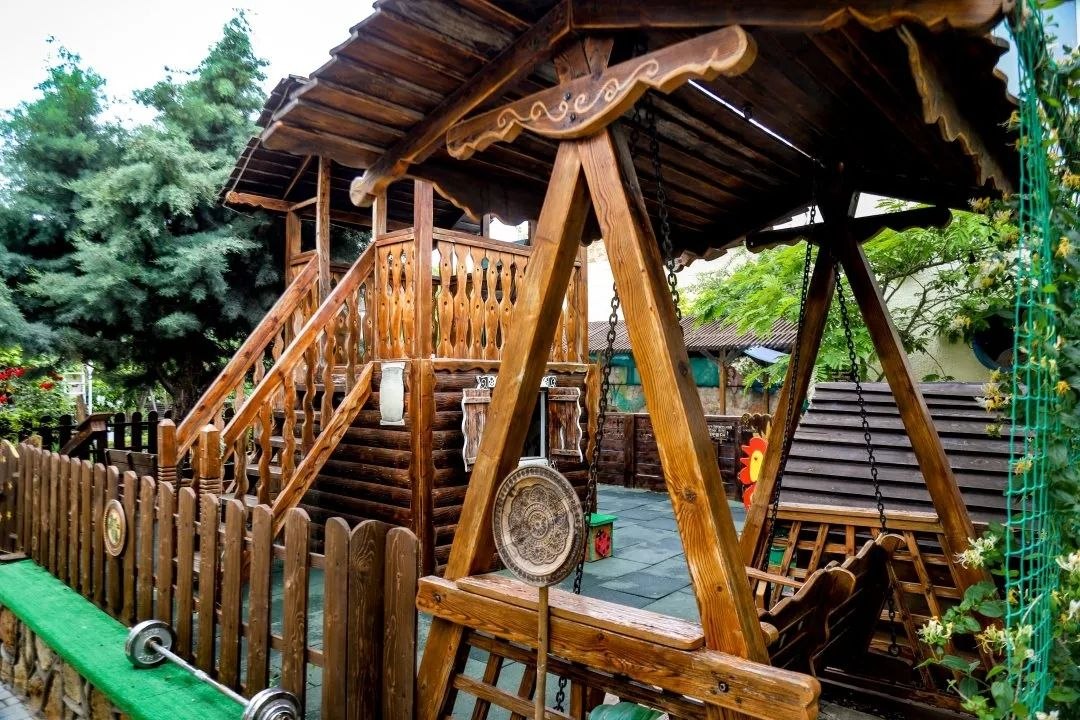 Отель Дом Дракона — вид 2